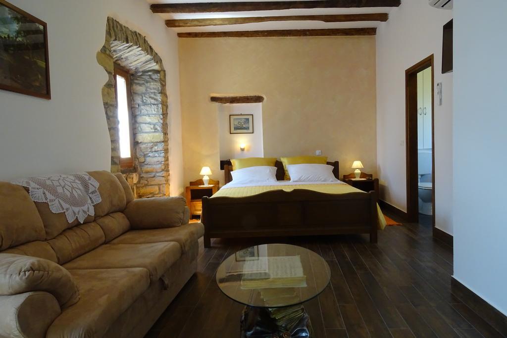 Villa Letizia Oprtalj Δωμάτιο φωτογραφία