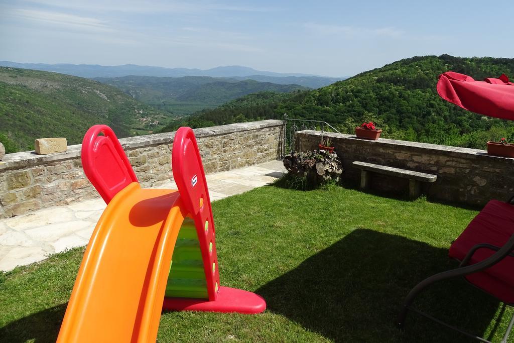 Villa Letizia Oprtalj Δωμάτιο φωτογραφία